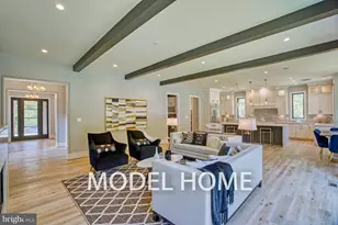 5918 Chesterbrook Rd, McLean, VA 22101 - Photo 15