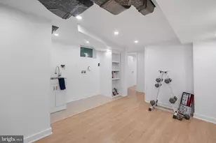6474 Oakwood Dr, Falls Church, VA 22041 - Photo 23