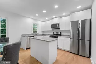 6474 Oakwood Dr, Falls Church, VA 22041 - Photo 7