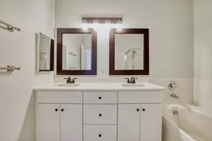 2701 Bellforest Ct, Vienna, VA 22180 - Photo 23