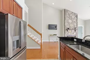 8873 White Orchid Pl, Lorton, VA 22079 - Photo 17