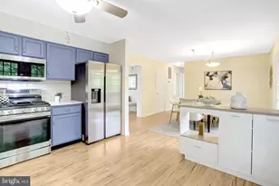 6703 Oak Dr, Alexandria, VA 22306 - Photo 7