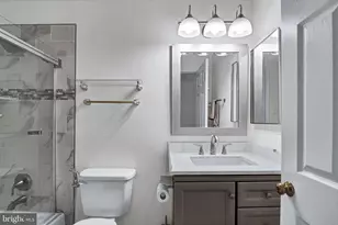 3289 Kinross Cir, Herndon, VA 20171 - Photo 29