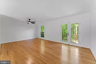5926 Powell's Landing Rd, Burke, VA 22015 - Photo 7