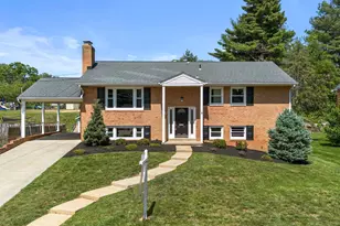 7530 Fairwood Ln, Falls Church, VA 22046 - Photo 1