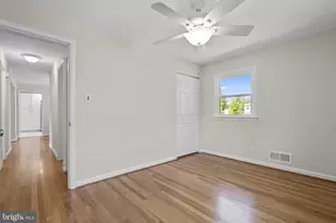 7530 Fairwood Ln, Falls Church, VA 22046 - Photo 19