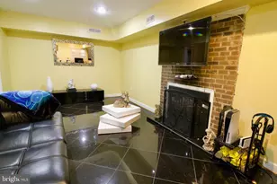 4408 Elan Ct, Annandale, VA 22003 - Photo 15
