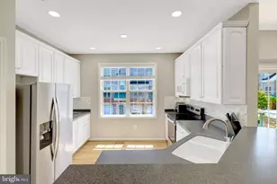 12170 Abington Hall Pl, Reston, VA 20190 - Photo 23