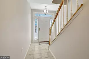 12170 Abington Hall Pl, Reston, VA 20190 - Photo 7