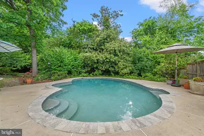 1920 Windmill Lane, Alexandria, VA 22307 - Photo 3