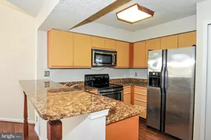 6009 Curtier Dr, Alexandria, VA 22310 - Photo 7