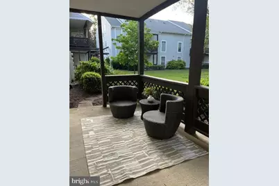 10026 Oakton Terrace Road, Oakton, VA 22124 - Photo 3