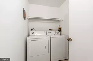 10026 Oakton Terrace Rd, Oakton, VA 22124 - Photo 31