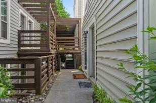 10026 Oakton Terrace Rd, Oakton, VA 22124 - Photo 33
