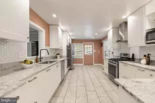 6451 Fairland St, Alexandria, VA 22312 - Photo 11