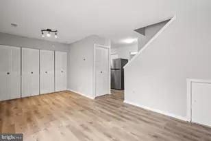 7907 Timarand Ct, Lorton, VA 22079 - Photo 15