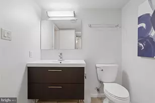 1527 Northgate Square, Reston, VA 20190 - Photo 19