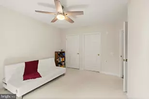 12501 Hayes Ct, Fairfax, VA 22033 - Photo 23
