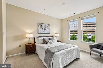2665 Prosperity Avenue #351, Fairfax, VA 22031 - Photo 19