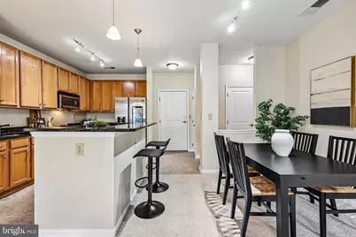 2665 Prosperity Avenue #351, Fairfax, VA 22031 - Photo 11