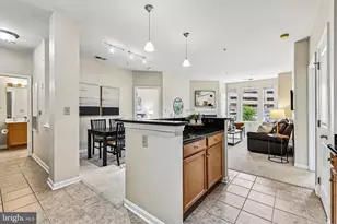 2665 Prosperity Ave, Fairfax, VA 22031 - Photo 3