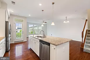 13748 Atlantis St, Herndon, VA 20171 - Photo 17