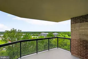 8370 Greensboro Dr, McLean, VA 22102 - Photo 15