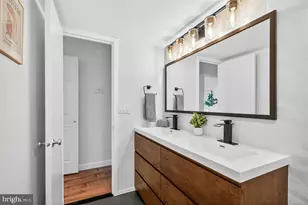 8370 Greensboro Dr, McLean, VA 22102 - Photo 29