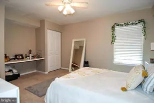 13171 Ruby Lace Ct, Herndon, VA 20171 - Photo 9