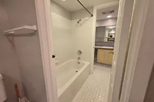 615 Center St, Herndon, VA 20170 - Photo 9