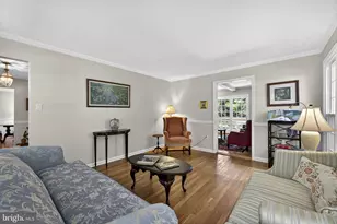 9716 Bunchberry Pl, Vienna, VA 22181 - Photo 17