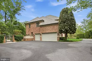 1204 Daviswood Dr, McLean, VA 22102 - Photo 75