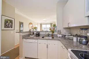 1570 Spring Gate Dr., McLean, VA 22102 - Photo 5