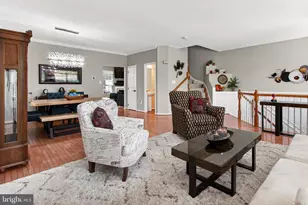 7304 Hampton Manor Pl, Springfield, VA 22150 - Photo 3