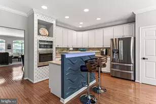 7304 Hampton Manor Pl, Springfield, VA 22150 - Photo 7