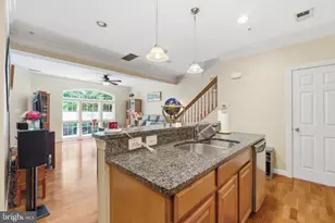 5725 Callcott Way, Alexandria, VA 22312 - Photo 9