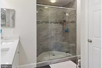 5725 Callcott Way #B, Alexandria, VA 22312 - Photo 15