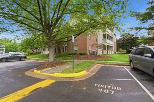 12160 Penderview Ln, Fairfax, VA 22033 - Photo 5