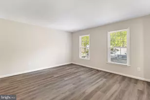 8581 Chester Grove Ct, Springfield, VA 22153 - Photo 5