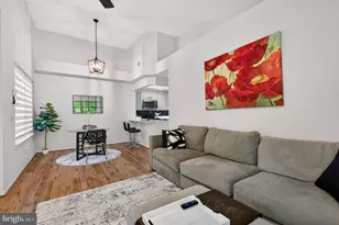 11711 Summerchase Cir, Reston, VA 20194 - Photo 15