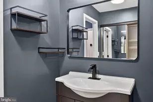 11711 Summerchase Cir, Reston, VA 20194 - Photo 41