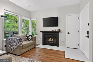 11711 Summerchase Cir, Reston, VA 20194 - Photo 11