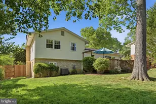 7221 Galgate Dr, Springfield, VA 22153 - Photo 49
