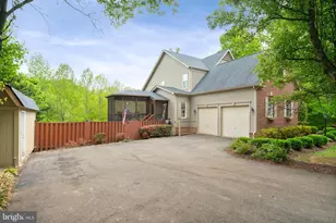 8000 Pohick Rd, Springfield, VA 22153 - Photo 63