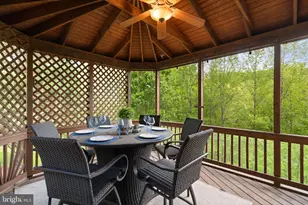 8000 Pohick Rd, Springfield, VA 22153 - Photo 13