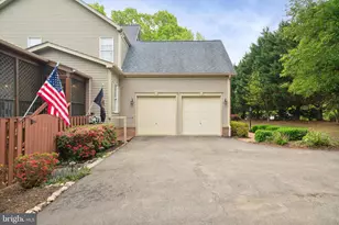 8000 Pohick Rd, Springfield, VA 22153 - Photo 65