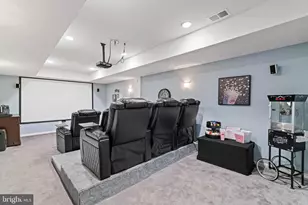 8000 Pohick Rd, Springfield, VA 22153 - Photo 53