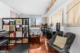 2230 George C Marshall Dr, Falls Church, VA 22043 - Photo 27