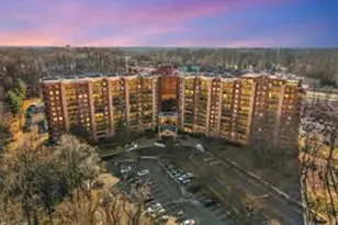 2230 George C Marshall Dr, Falls Church, VA 22043 - Photo 3