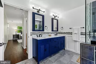 11341 Crescent Dr, Fairfax, VA 22030 - Photo 19